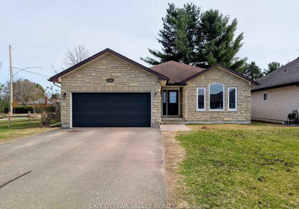2059-sandstone-crescent-petawawa-ontario-x12118898