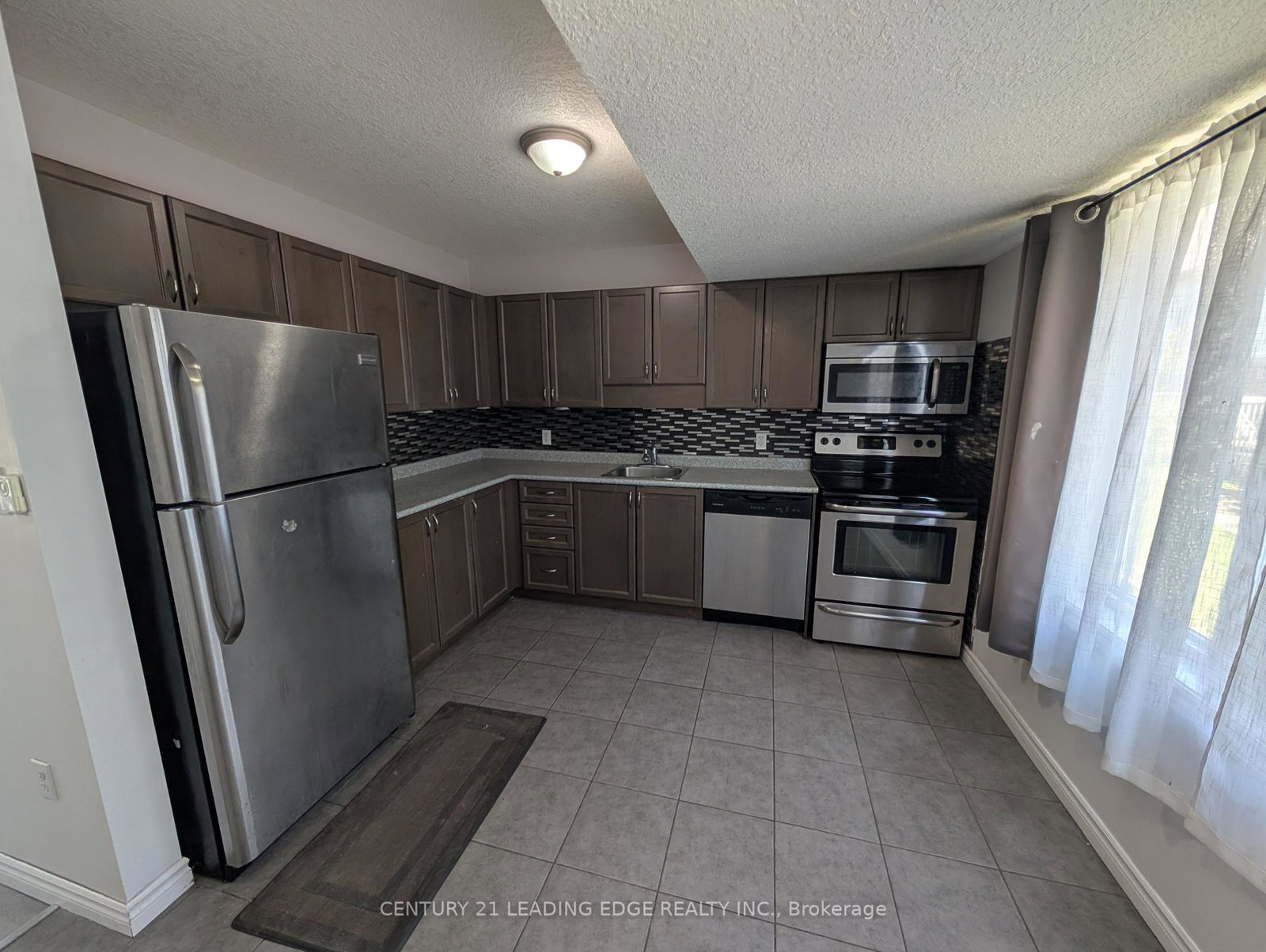 55-mooregate-crescent-kitchener-ontario-x12118948