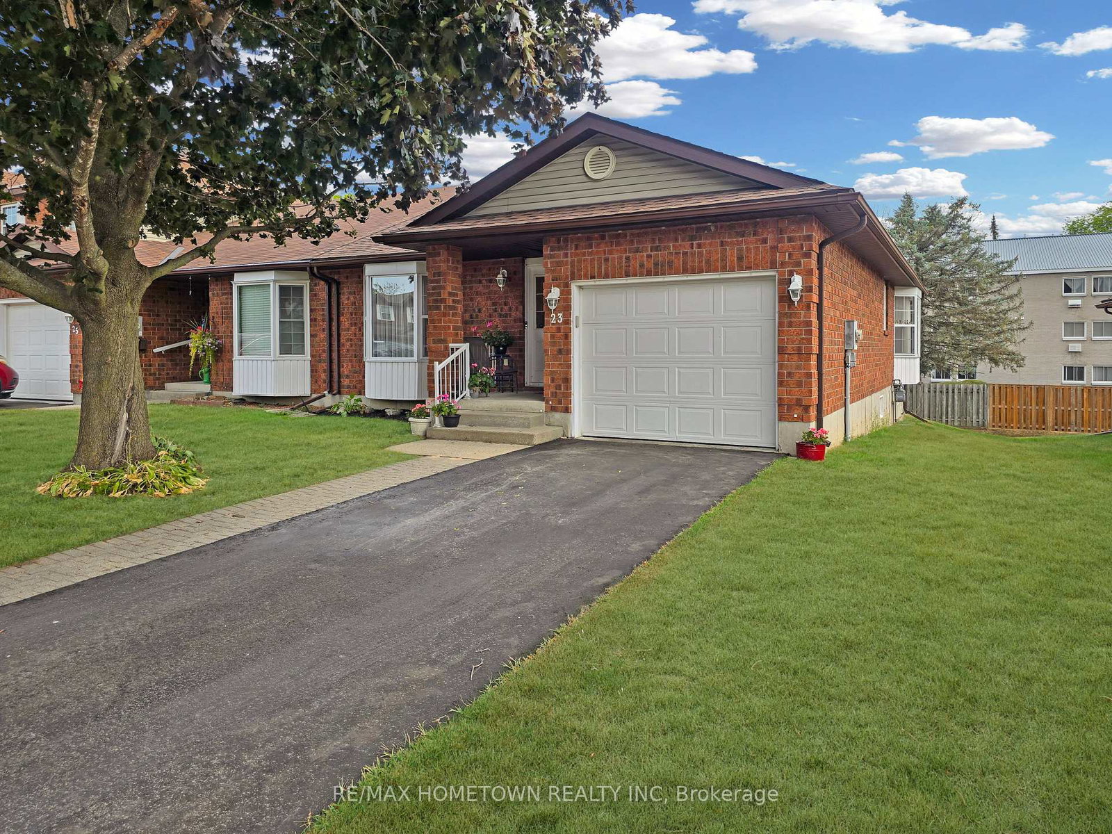 23-wilmot-young-place-brockville-ontario-x12119259