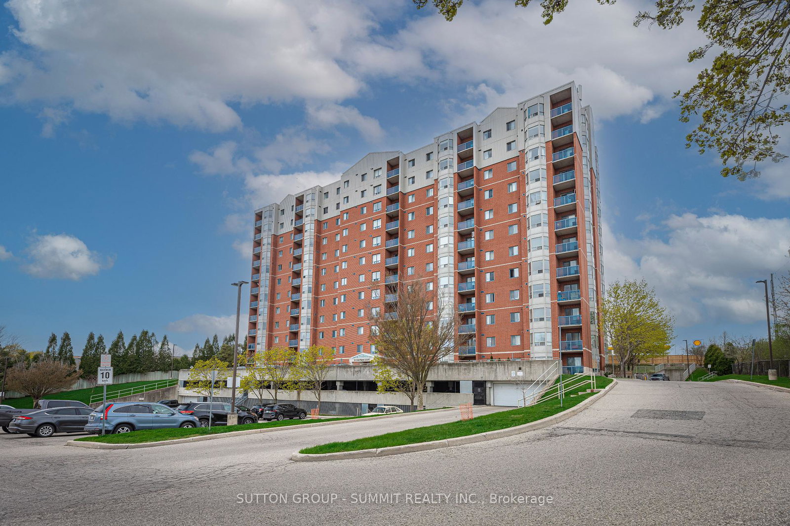 30-chapman-court-london-north-ontario-x12119705