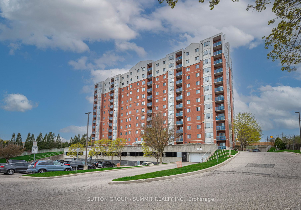 30-chapman-court-london-north-ontario-x12119705