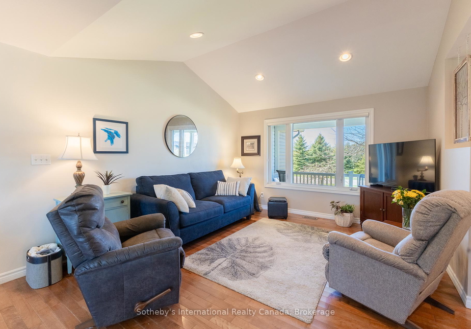 48-sydenham-street-s-ashfield-colborne-wawanosh-ontario-x12119967
