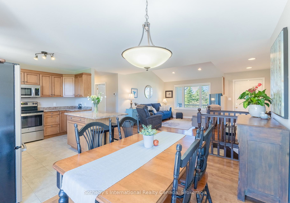 48-sydenham-street-s-ashfield-colborne-wawanosh-ontario-x12119967