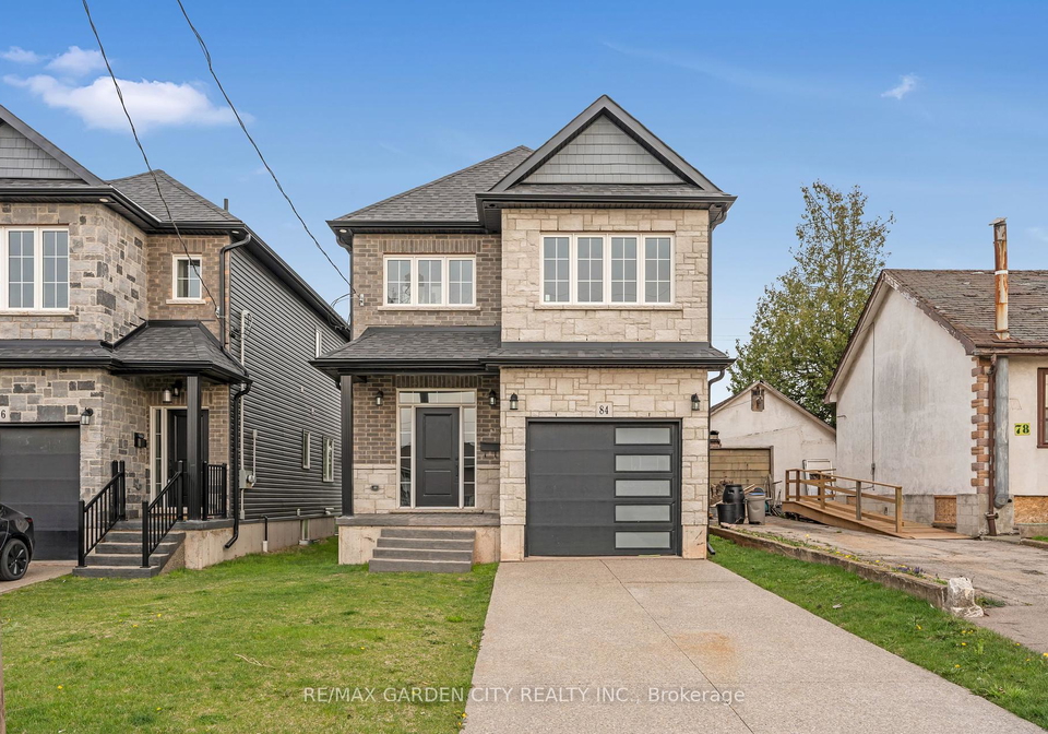 84-beland-avenue-n-hamilton-ontario-x12120017