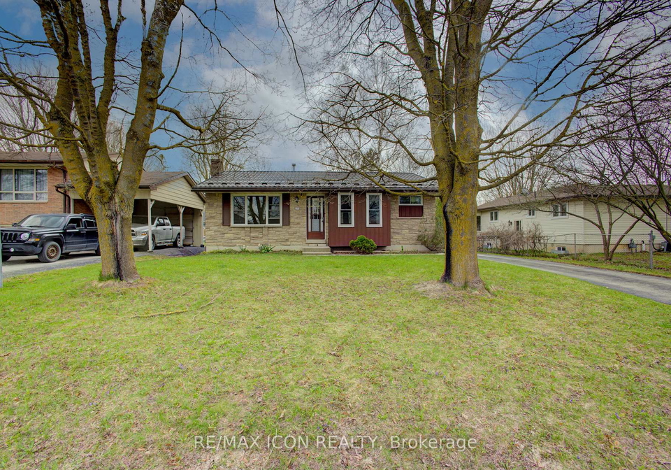 271-forest-glen-crescent-wellington-north-ontario-x12120530