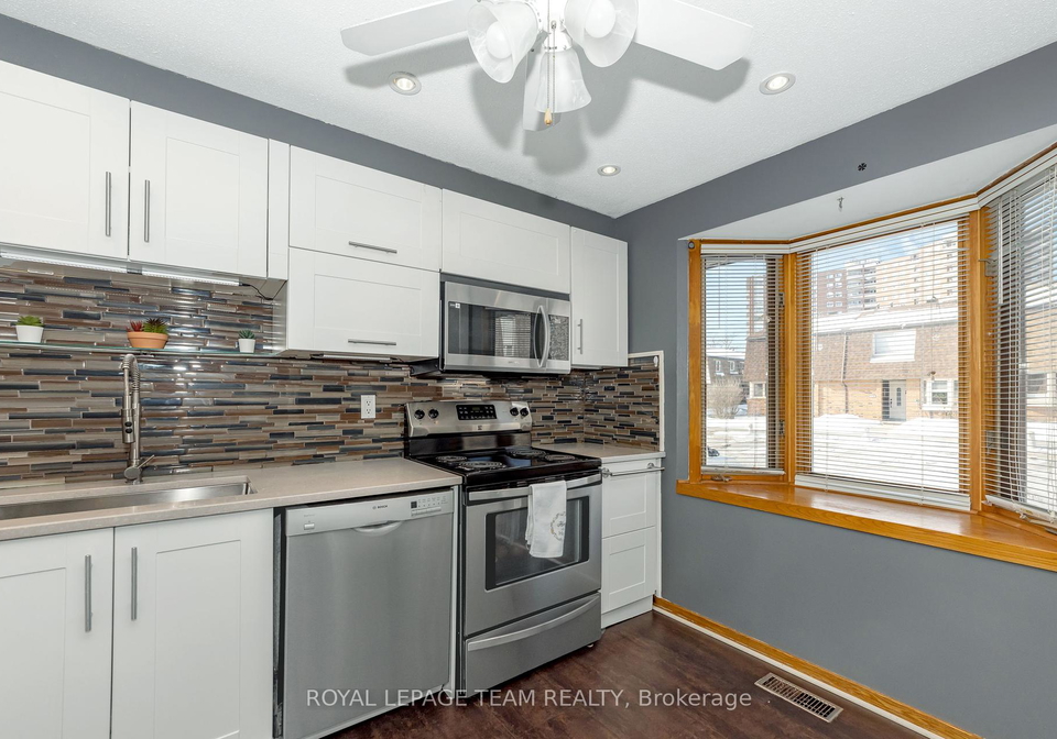 909-elmsmere-road-ottawa-ontario-x12120631