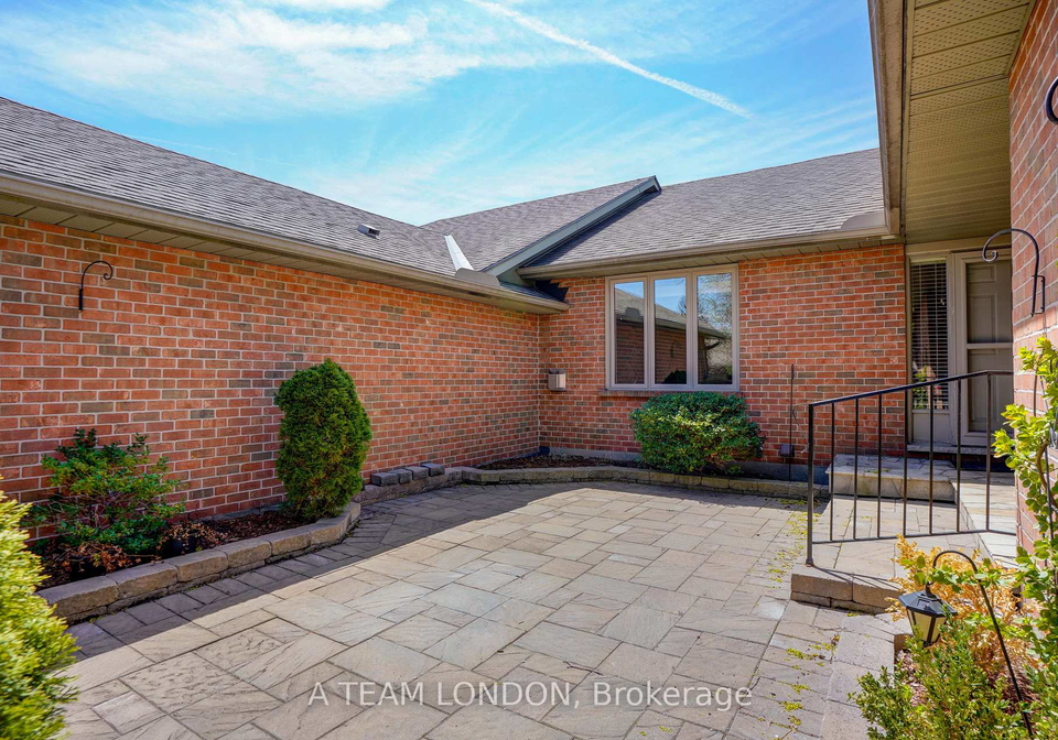 2-cadeau-terrace-london-south-ontario-x12120789
