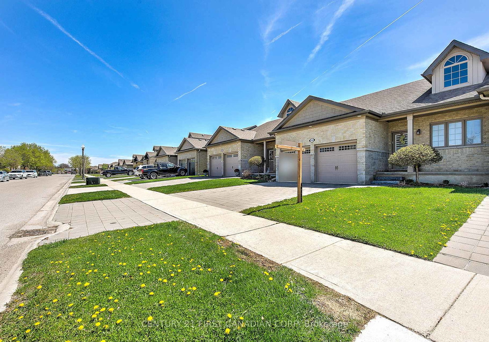 1680-bayswater-crescent-london-north-ontario-x12121064