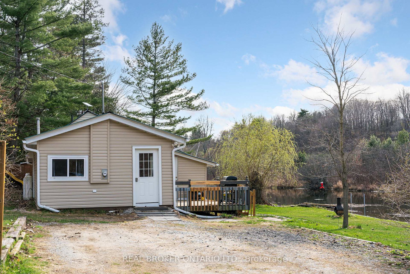 3385-bolingbroke-road-tay-valley-ontario-x12121324