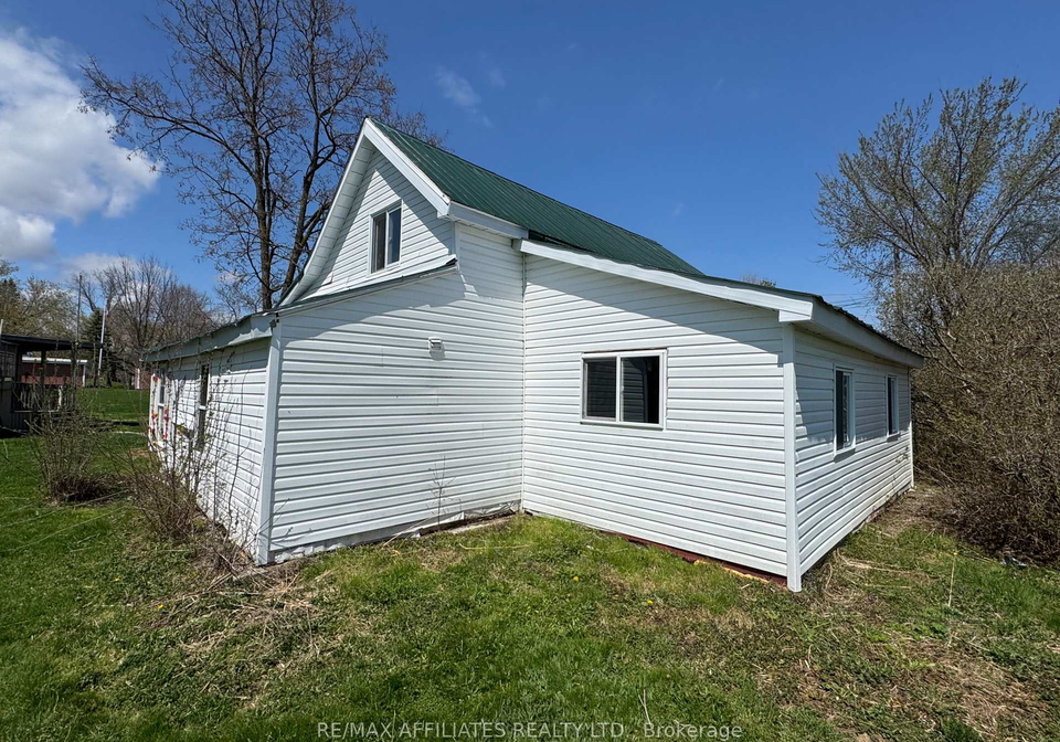 10-charlotte-street-montague-ontario-x12121436