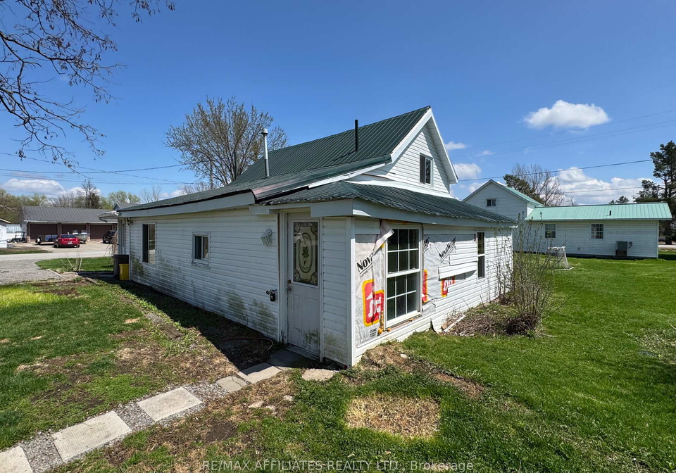 10-charlotte-street-montague-ontario-x12121436