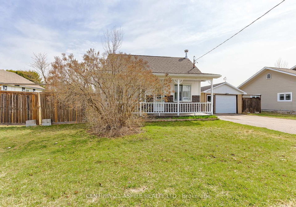 8-ethel-street-petawawa-ontario-x12121615