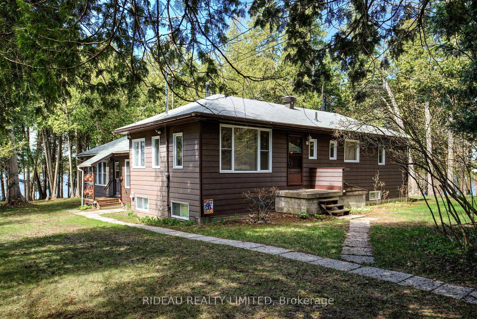 3801a-big-rideau-lake-road-rideau-lakes-ontario-x12121888