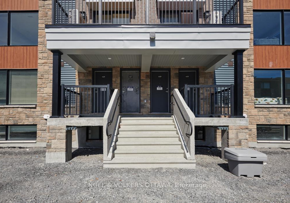 1427-creekway-crescent-kanata-ontario-x12122031