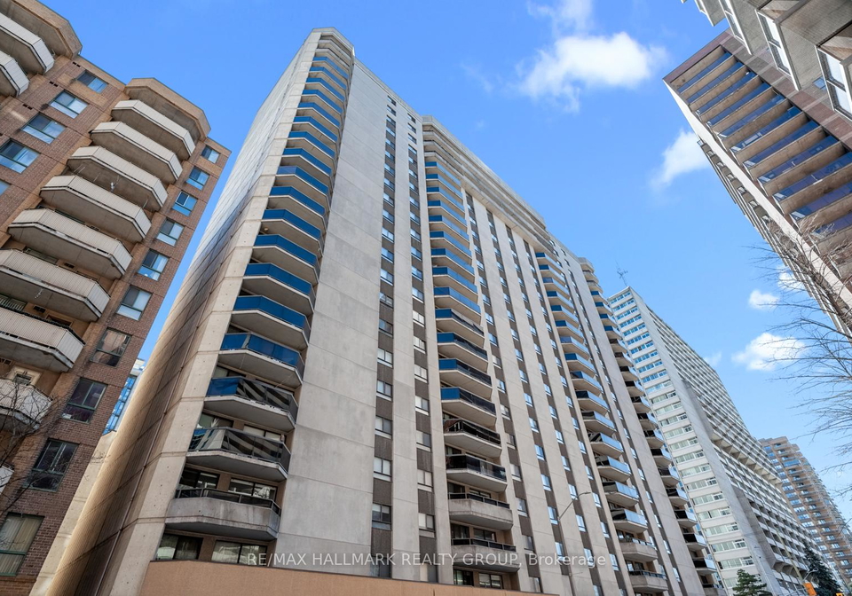 470-laurier-avenue-ottawa-ontario-x12122156