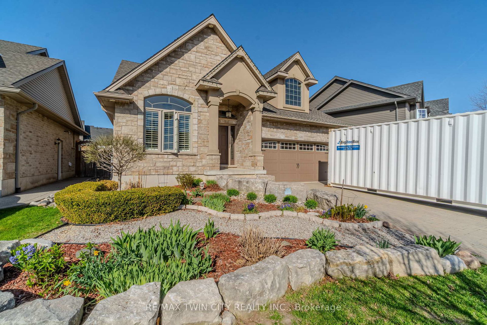 630-normandy-drive-woodstock-ontario-x12122366