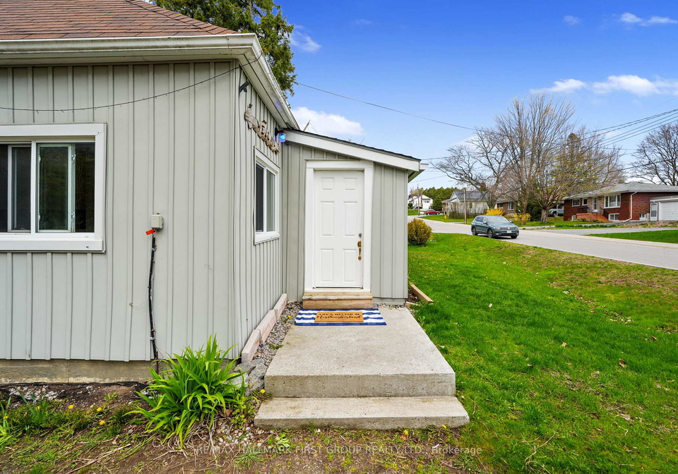 5-burnham-avenue-cramahe-ontario-x12122548