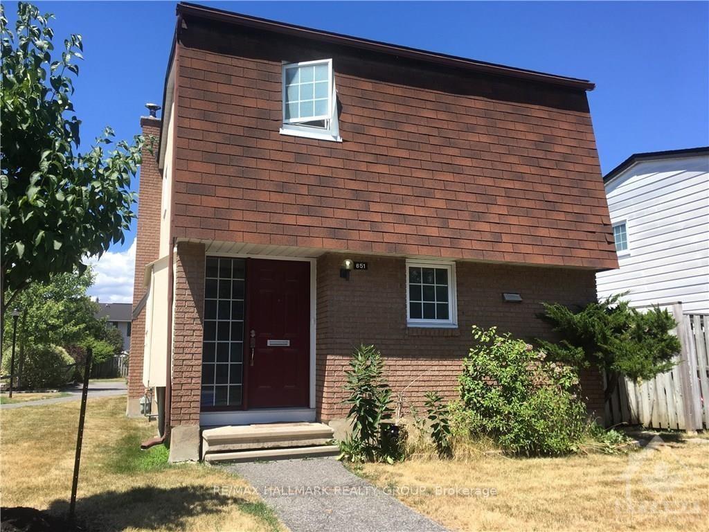 651-trelawny-private-mooneysbaycarletonheightsanarea-ottawa-ontario-x12122709