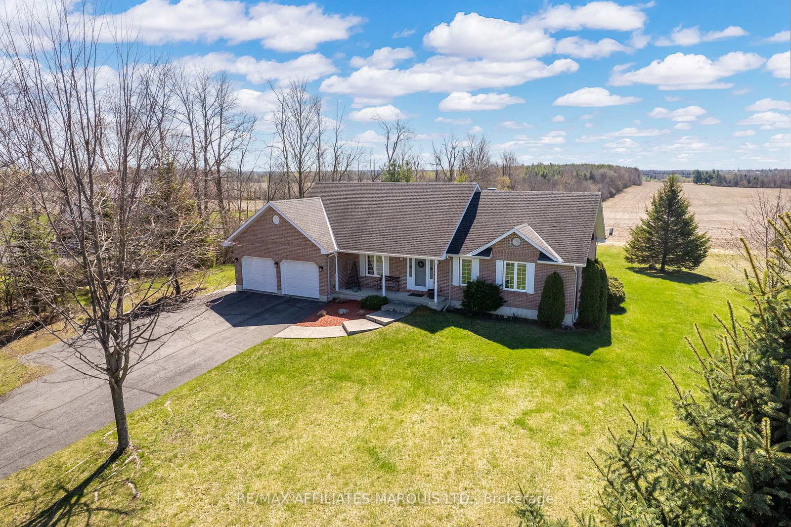 20448-eigg-road-north-glengarry-ontario-x12122772