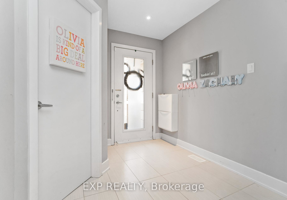 57d-young-street-ottawa-ontario-x12122824
