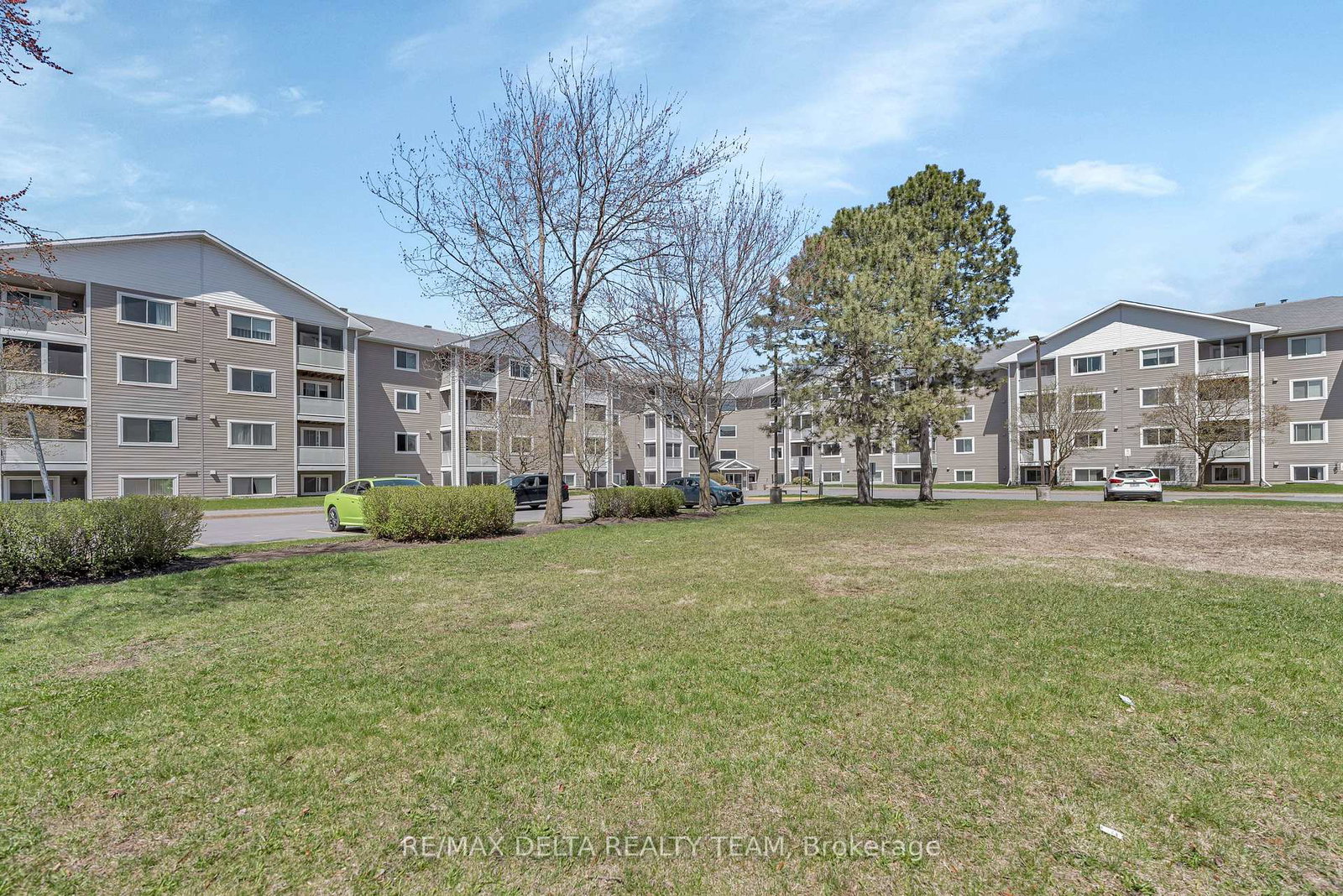 316-lorry-greenberg-drive-ottawa-ontario-x12122879