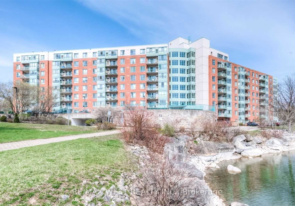 30-blue-springs-drive-waterloo-ontario-x12122888
