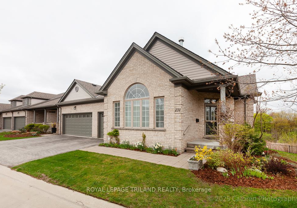 600-hyde-park-road-london-north-ontario-x12123394