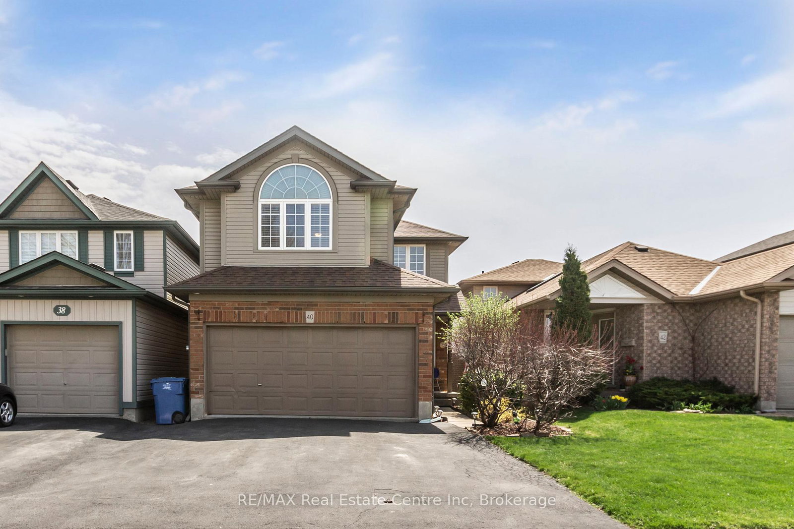 40-bailey-avenue-guelph-ontario-x12123421