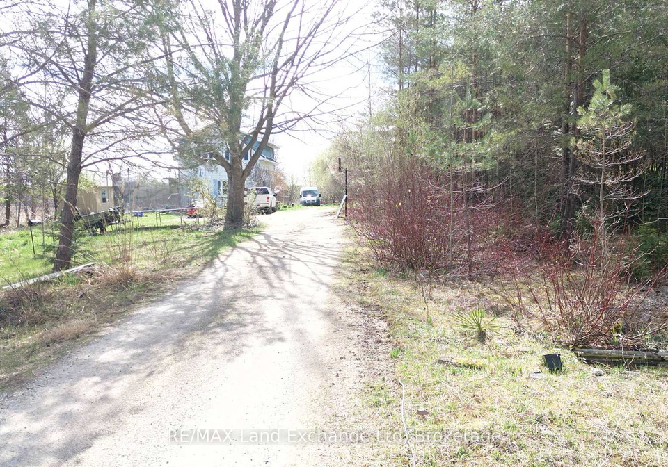 86194-beecroft-line-north-huron-ontario-x12124187