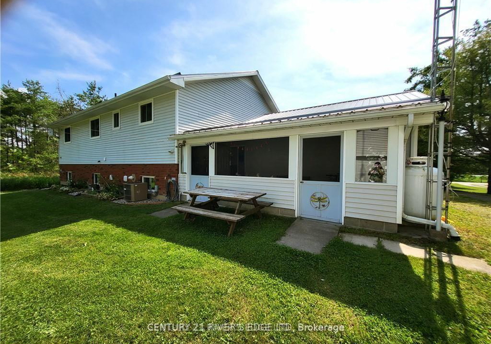 23-guild-road-front-of-yonge-ontario-x12124621