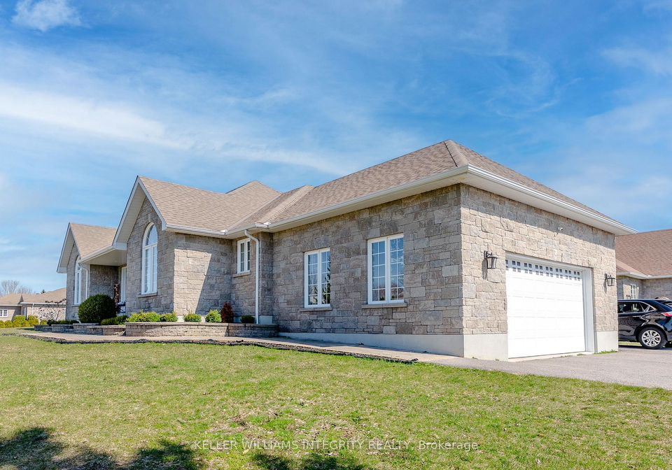 15885-manning-road-south-stormont-ontario-x12124754