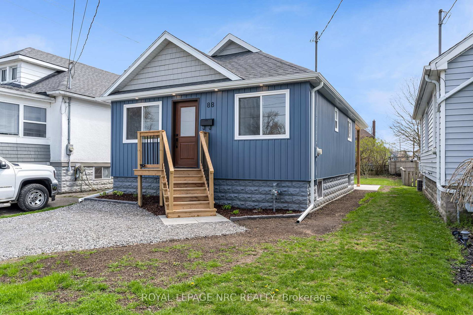 88-delhi-street-port-colborne-ontario-x12125485