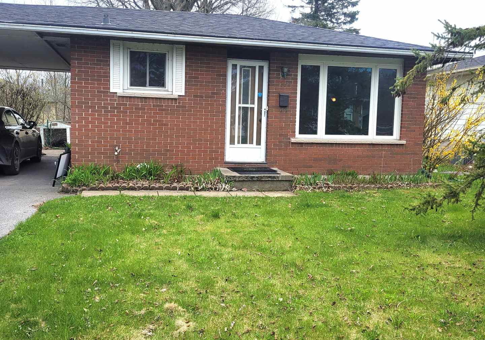 152-calderwood-drive-kingston-ontario-x12125707
