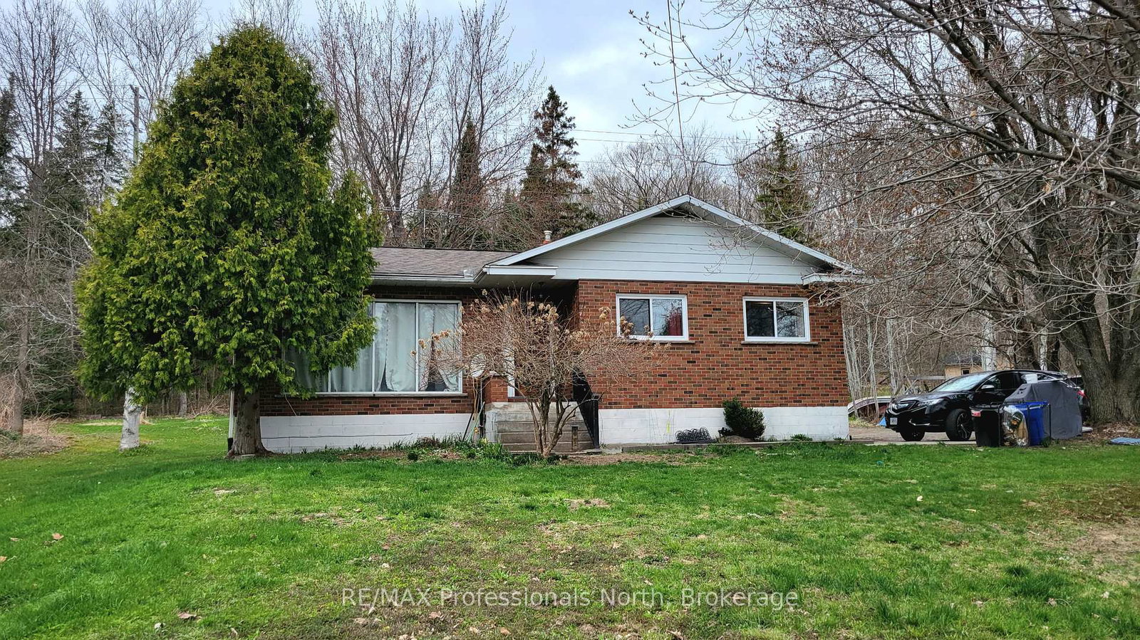 542-highway-60-huntsville-ontario-x12125819
