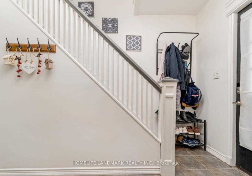 107-royal-avenue-hamilton-ontario-x12126259