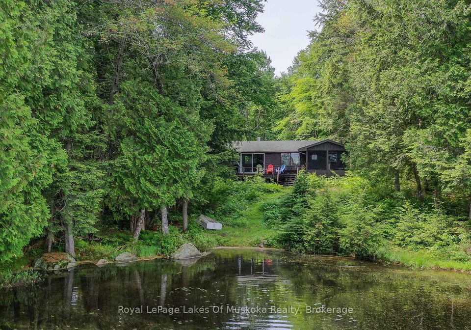 1086-south-toad-lake-road-lake-of-bays-ontario-x12126515