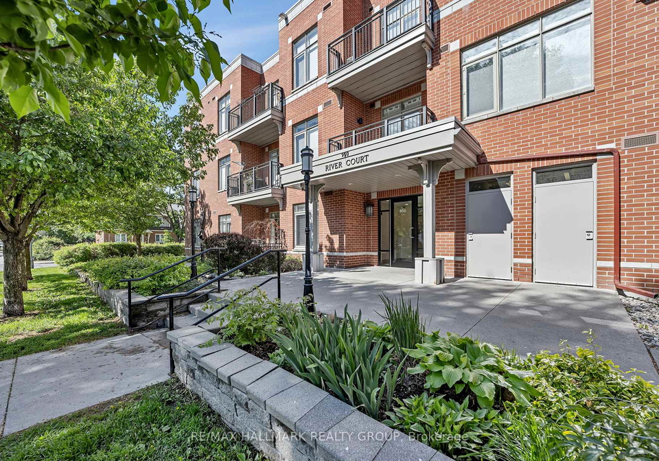 950-marguerite-avenue-ottawa-ontario-x12126524