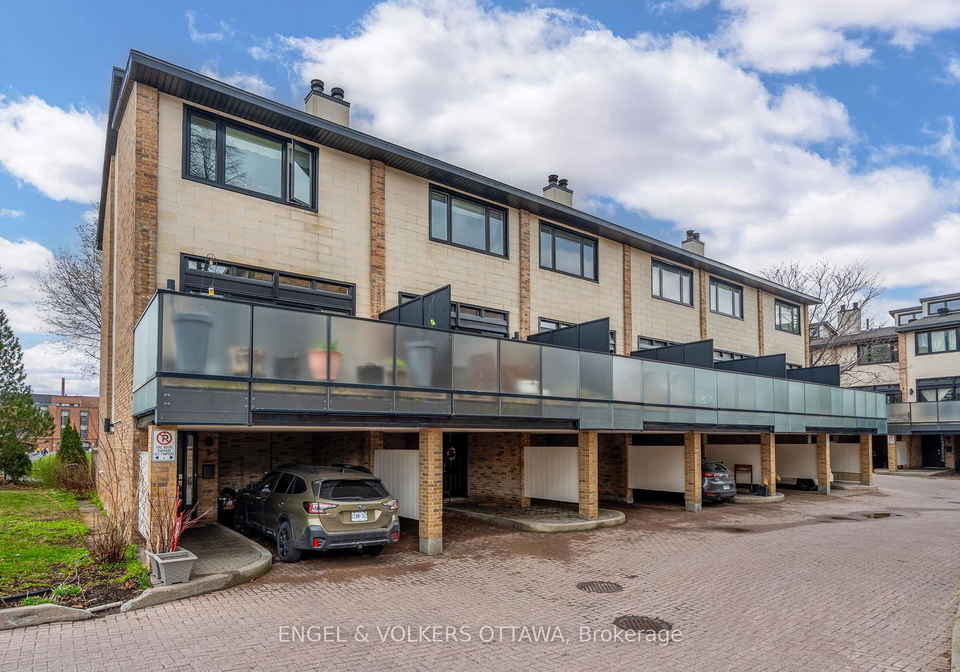 575-old-st-patrick-street-ottawa-ontario-x12126852