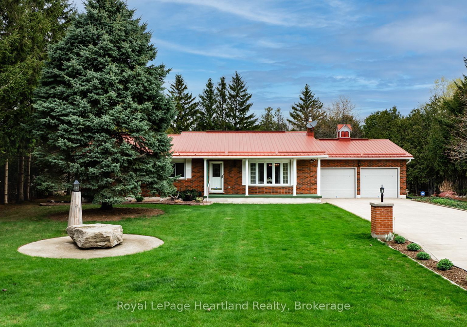 33980-moore-court-bluewater-ontario-x12127086