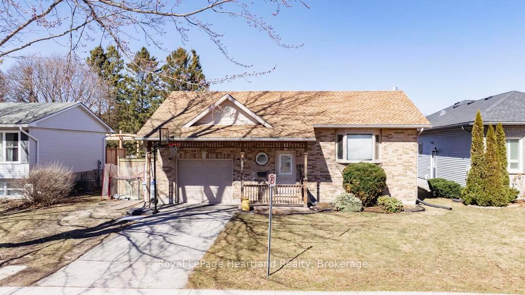 223-bennett-street-e-goderich-ontario-x12127168