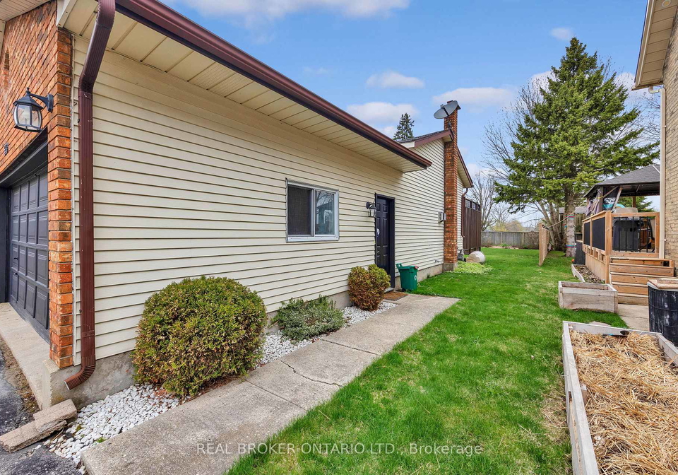 550-raglan-street-minto-ontario-x12127741