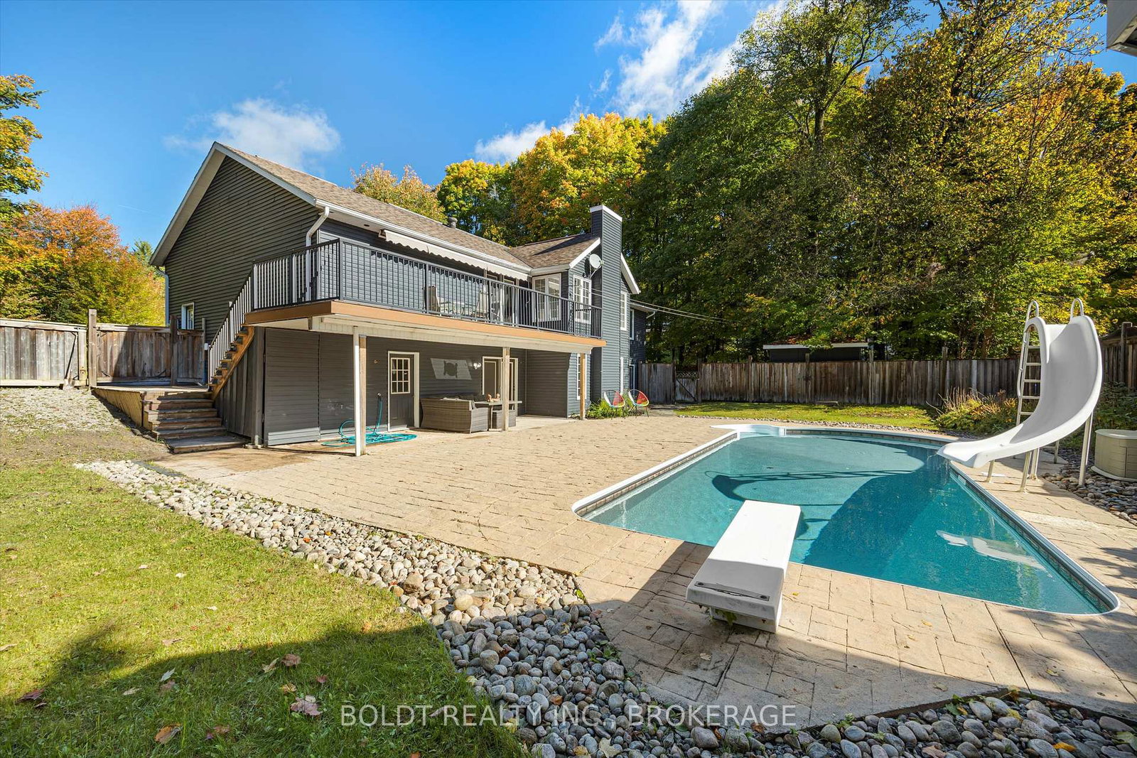 121-meadow-heights-drive-bracebridge-ontario-x12127925