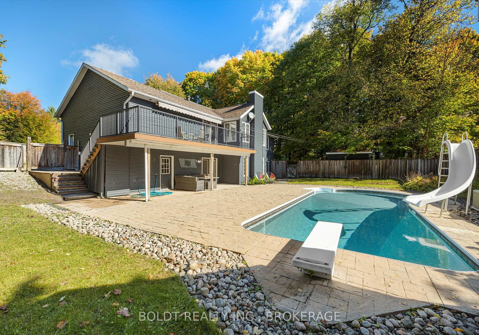 121-meadow-heights-drive-bracebridge-ontario-x12127925