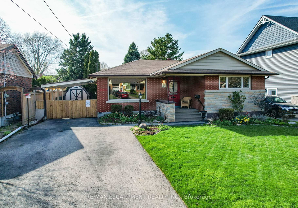 29-old-orchard-avenue-grimsby-ontario-x12128326