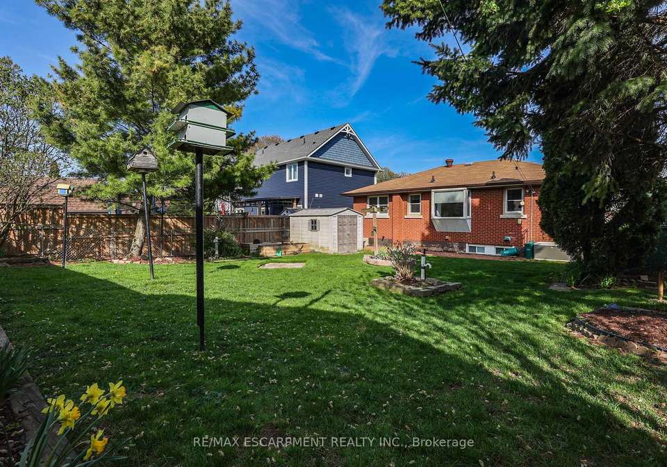 29-old-orchard-avenue-grimsby-ontario-x12128326