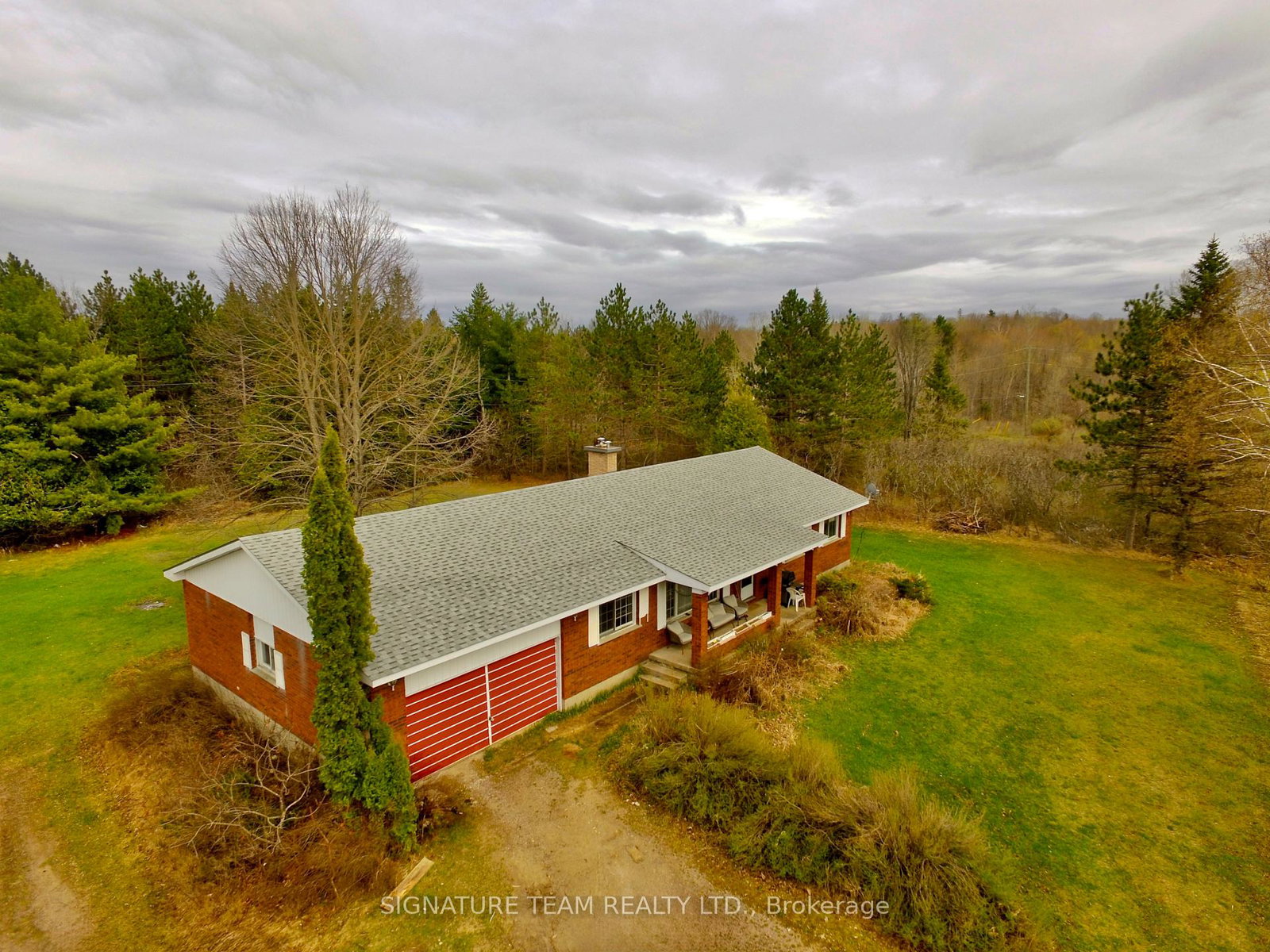 1528-mcgrath-road-bonnechere-valley-ontario-x12128390