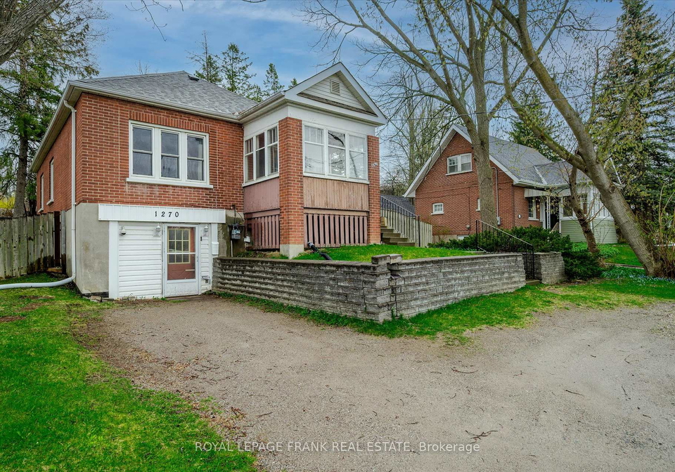 1270-clonsilla-avenue-peterborough-ontario-x12128400