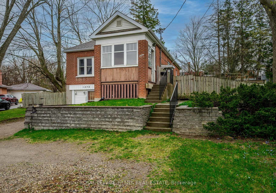 1270-clonsilla-avenue-peterborough-ontario-x12128400