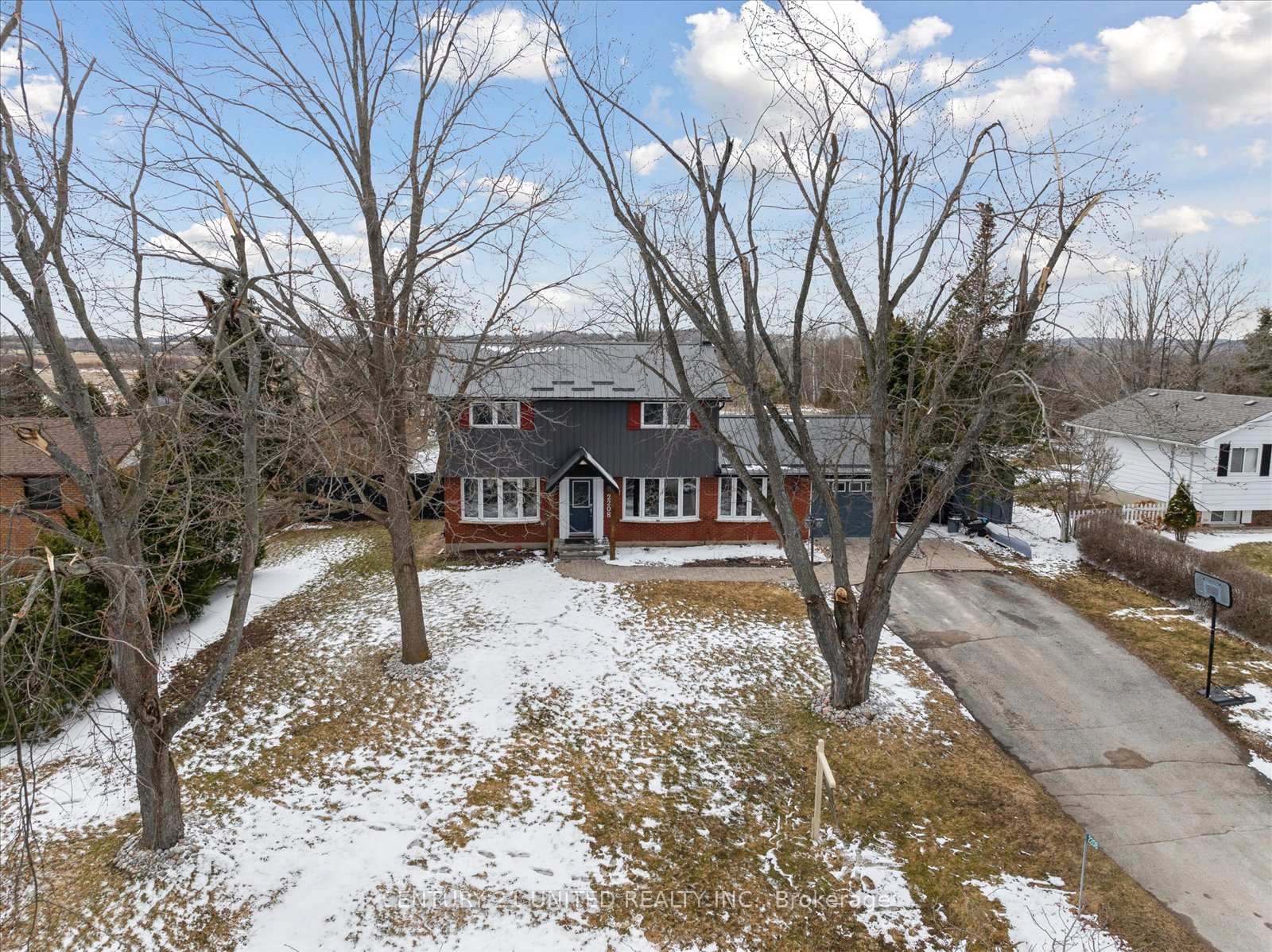 2208-preston-road-cavan-monaghan-ontario-x12128642
