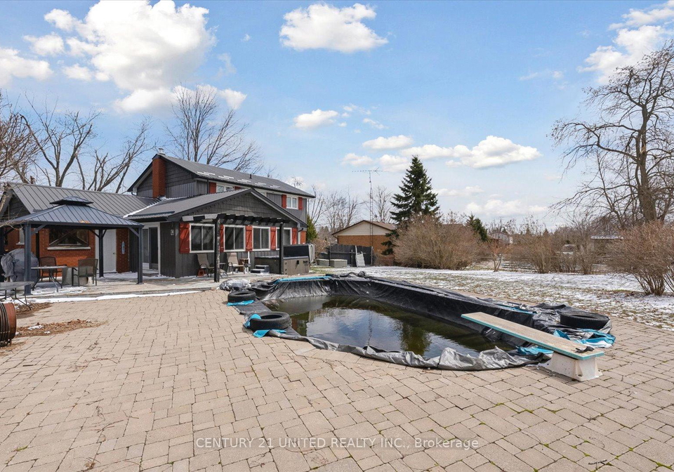 2208-preston-road-cavan-monaghan-ontario-x12128642